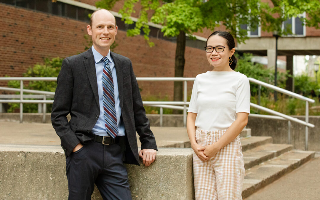 from left: Erik Nelson - professor of molecular and integrative physiology; Liqian Ma, graduate student