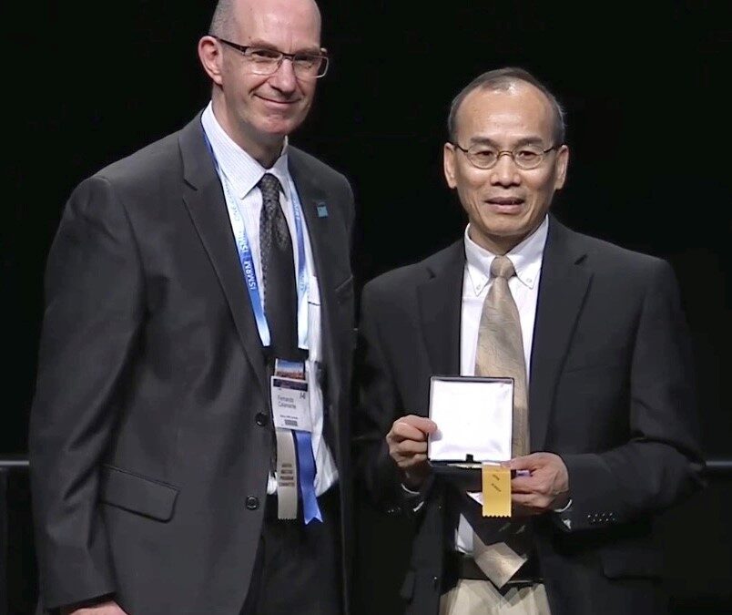 Liang receives ISMRM Gold Medal